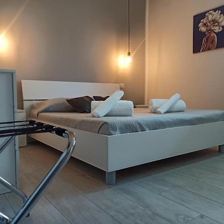 Ferienwohnung Esmada Lamezia Terme Exterior foto
