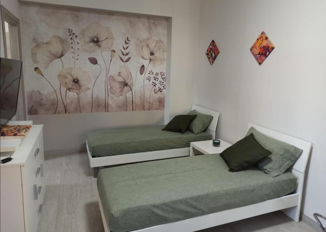 Ferienwohnung Esmada Lamezia Terme Exterior foto