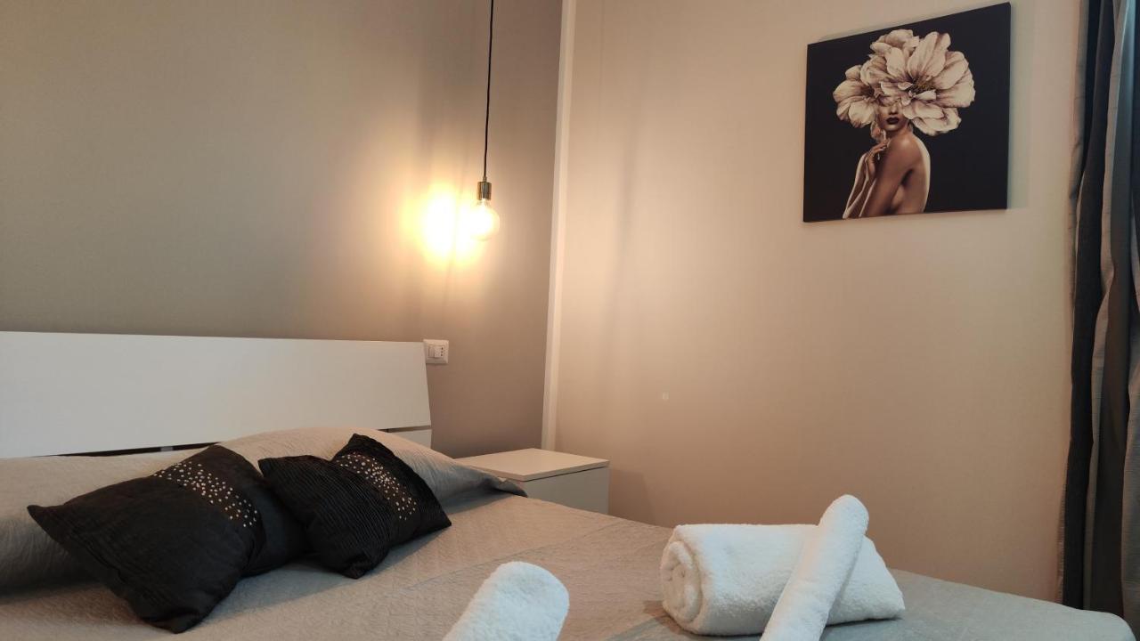 Ferienwohnung Esmada Lamezia Terme Exterior foto