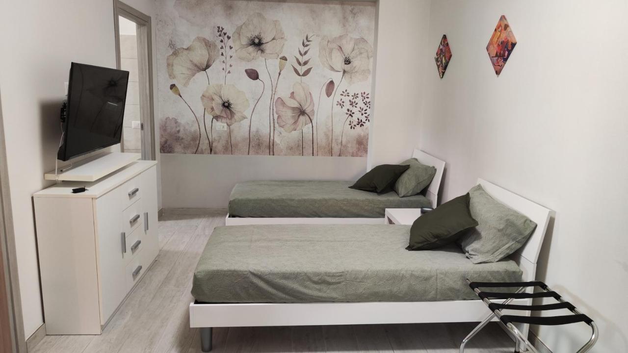 Ferienwohnung Esmada Lamezia Terme Exterior foto